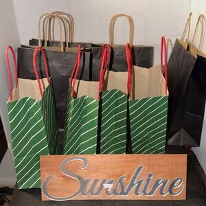 Green Or Black Gift Bag game 4 chances to win designer or luxury in any color🎉